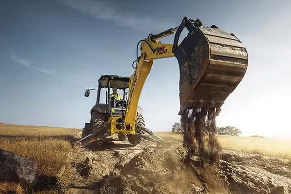 New Holland | Backhoe Loaders | Backhoe Loaders